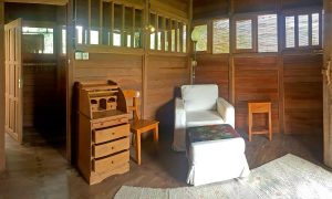 Bali Silent Retreat Delux Wooden Bungalow interior